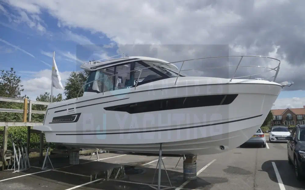 slider 18 Jeanneau Merry Fisher 895