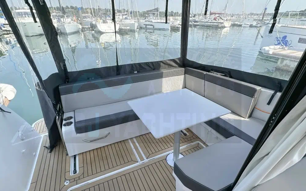 slider 3 Jeanneau Merry Fisher 895