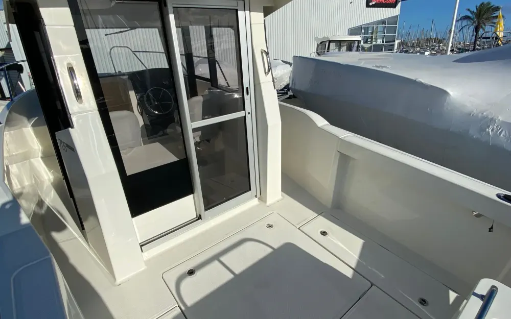 slider 6 Quicksilver Activ 705 Pilothouse - null