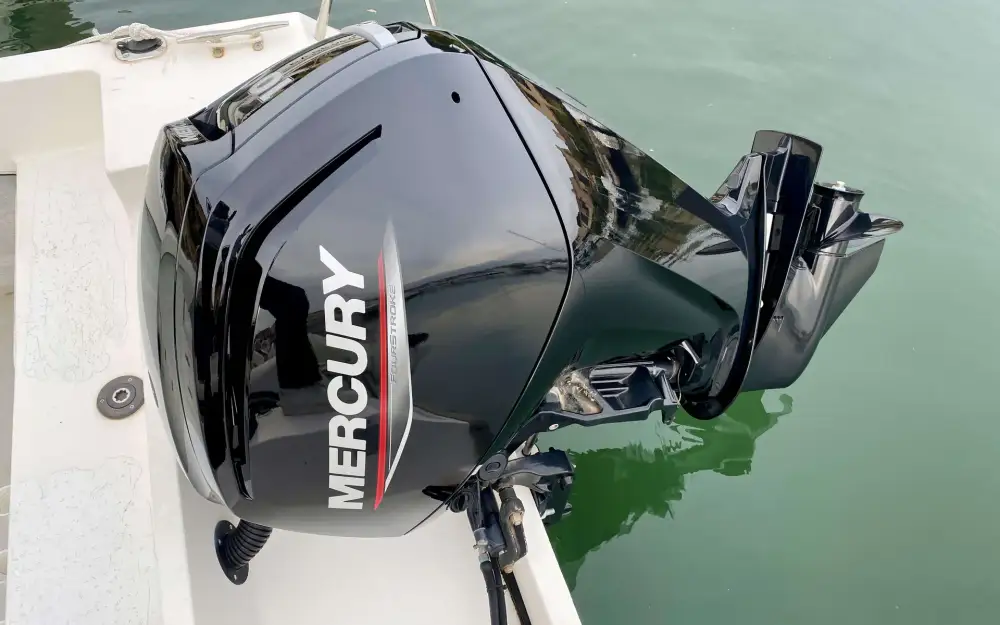slider 17 Fibramar Pescador 550