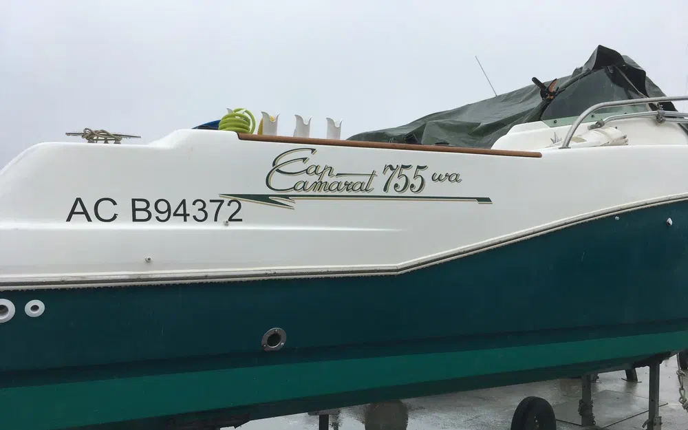 slider 7 Jeanneau Cap Camarat 755