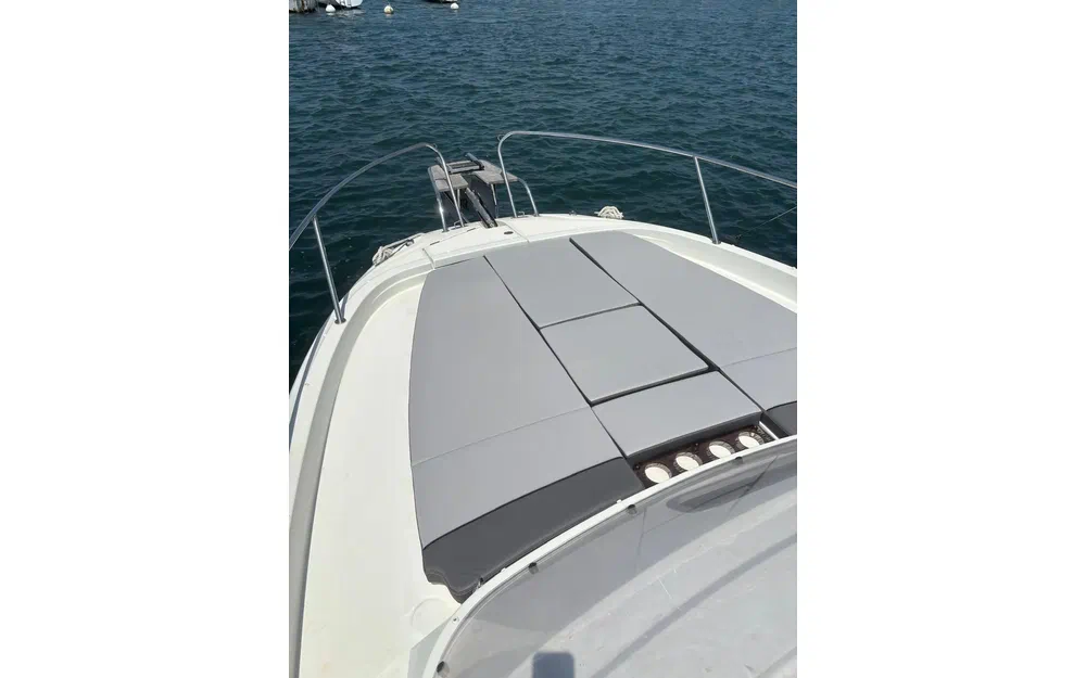 slider 9 Jeanneau Cap Camarat 9.0 WA
