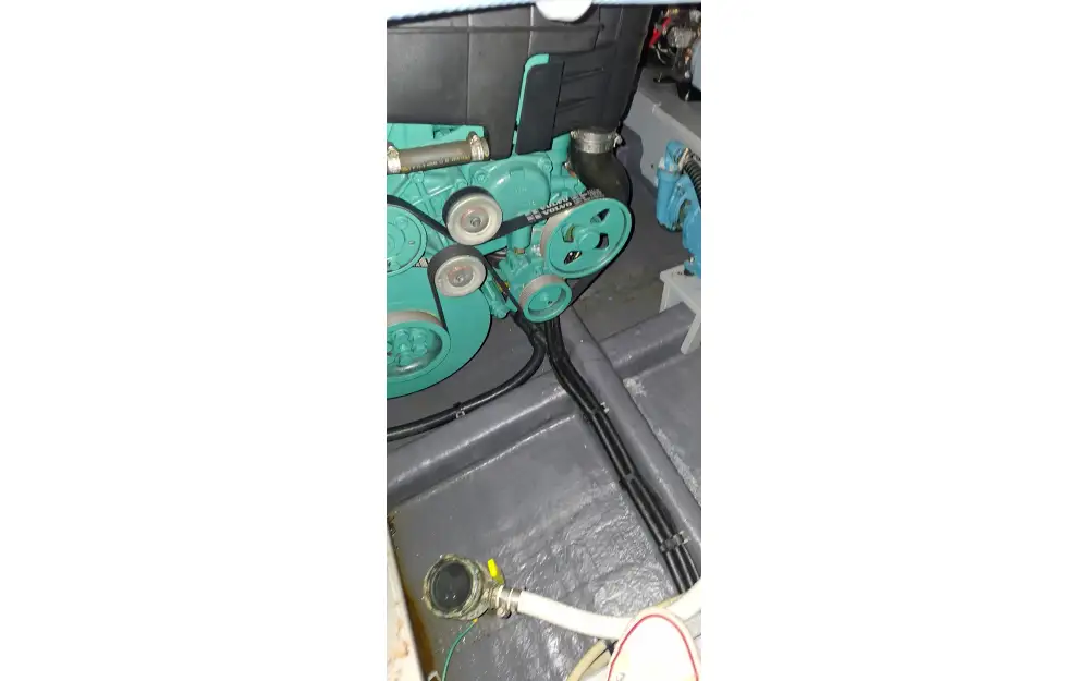 slider 32 Cranchi M 44 Hard Top
