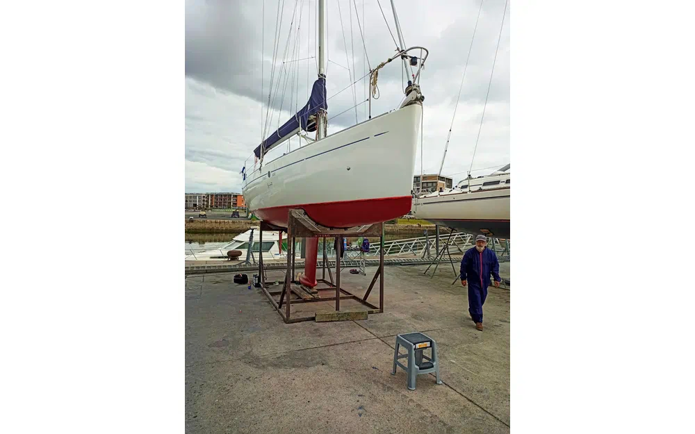 slider 1 Beneteau First 300 Spirit