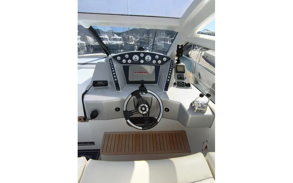 slider 22 Airon Marine  4100 T-Top