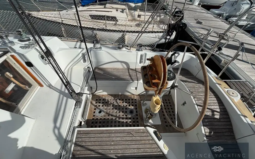 slider 25 Beneteau First 375