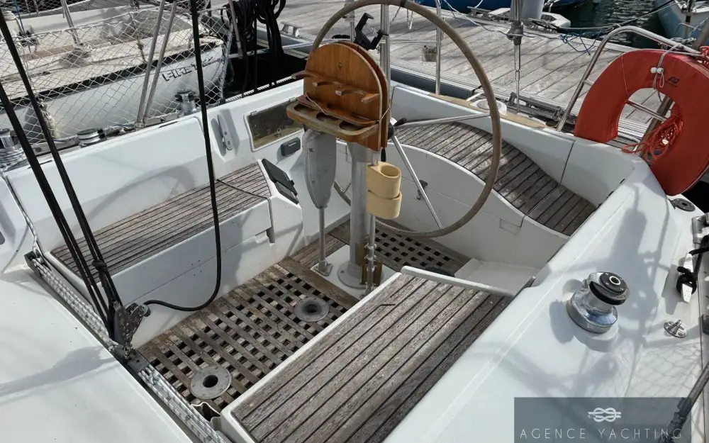 slider 34 Beneteau First 375