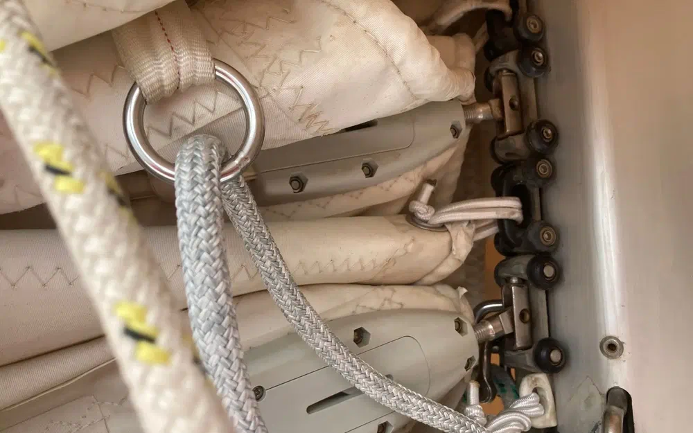 slider 10 Dufour 405