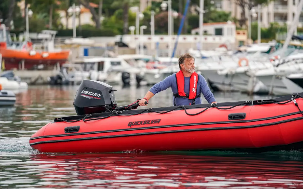 slider 3 Fourstroke 25 CV EFI