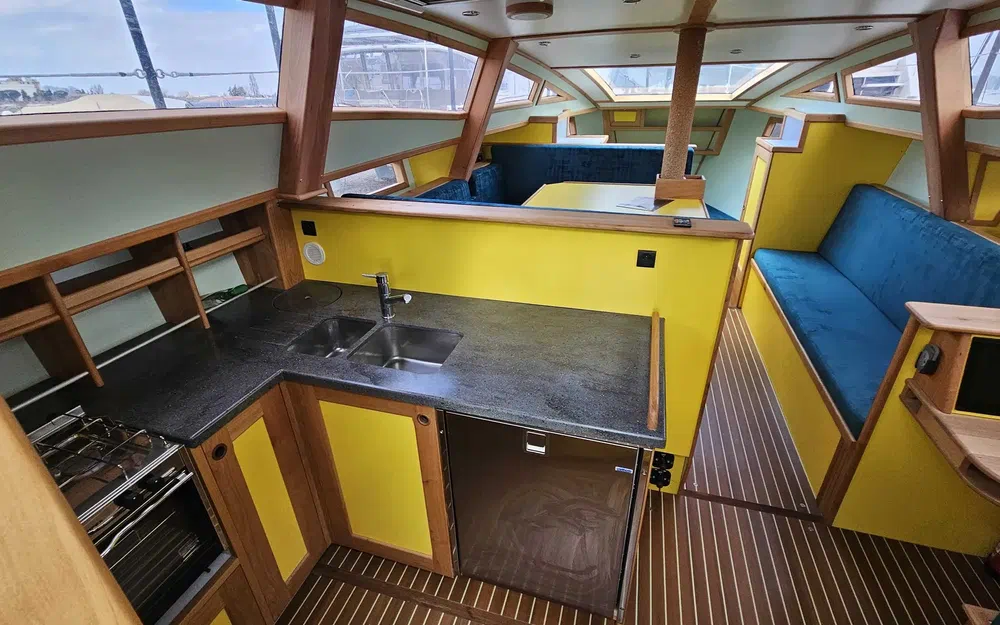 slider 10 Meta META 36