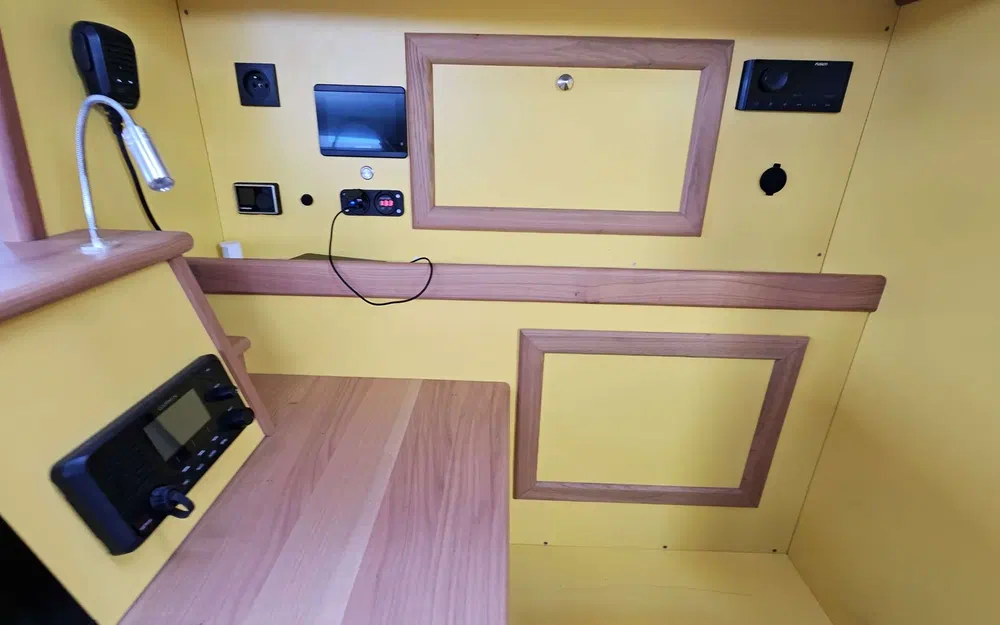 slider 6 Meta META 36