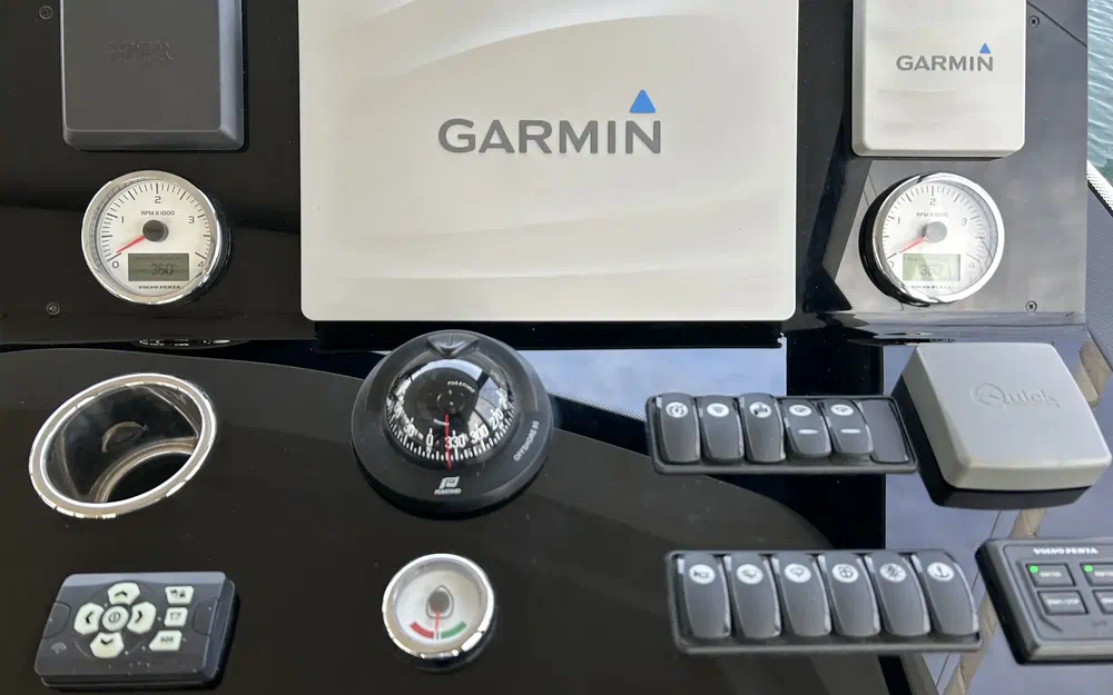 slider 18 Prestige Yachts Prestige 420 Fly