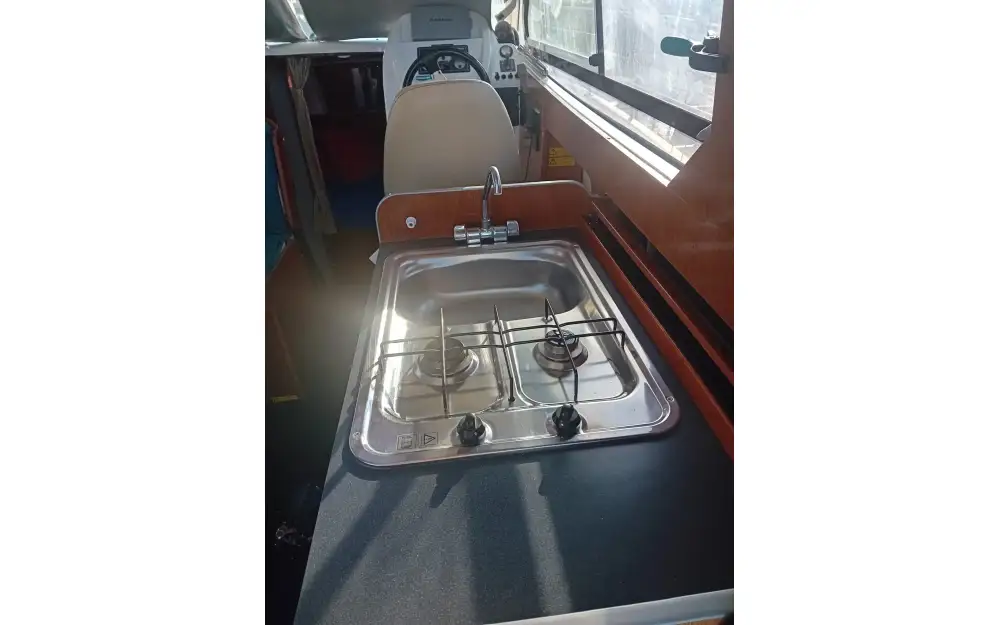slider 16 Beneteau Antares 8