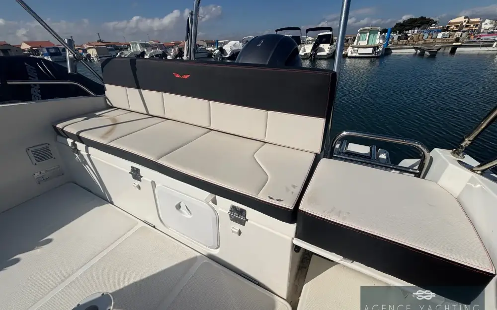 slider 4 Beneteau Flyer 6.6 SUNdeck