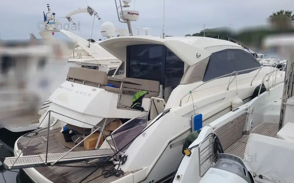 slider 1 Jeanneau Prestige 440