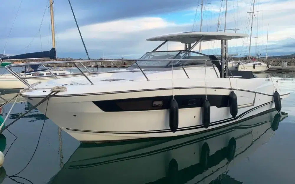 slider 4 Jeanneau Cap Camarat 10.5 WA