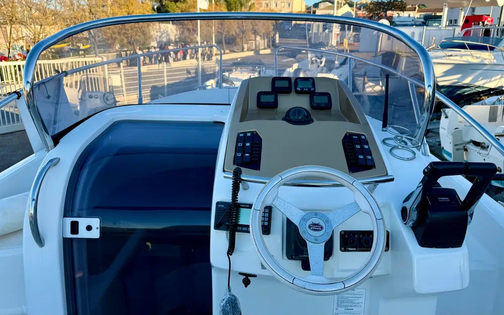 slider 6 Sessa Marine Key Largo 26