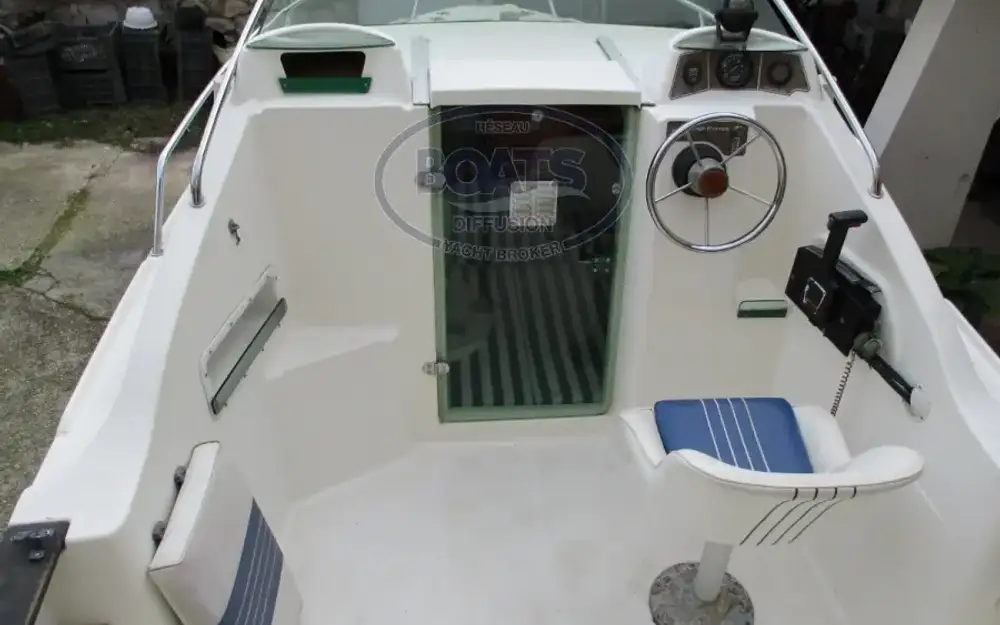 slider 3 B2 Marine Cap Ferret 550 CC