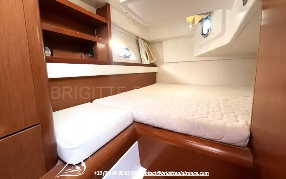 slider 4 Beneteau Gran Turismo 34