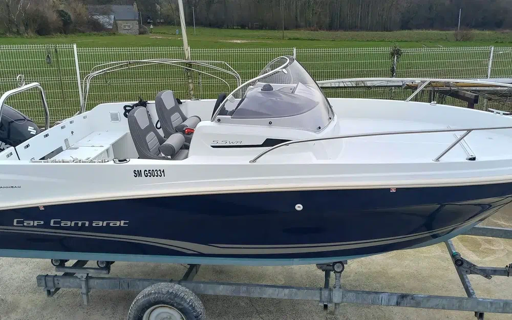 slider 1 Jeanneau Cap Camarat 5.5 WA
