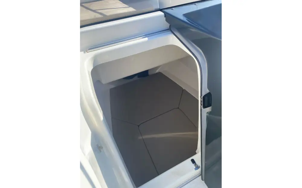 slider 1 Quicksilver Activ 675 Open