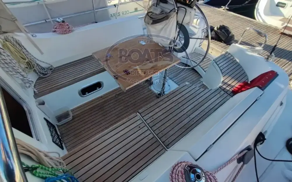 slider 7 Beneteau Oceanis 321 Clipper
