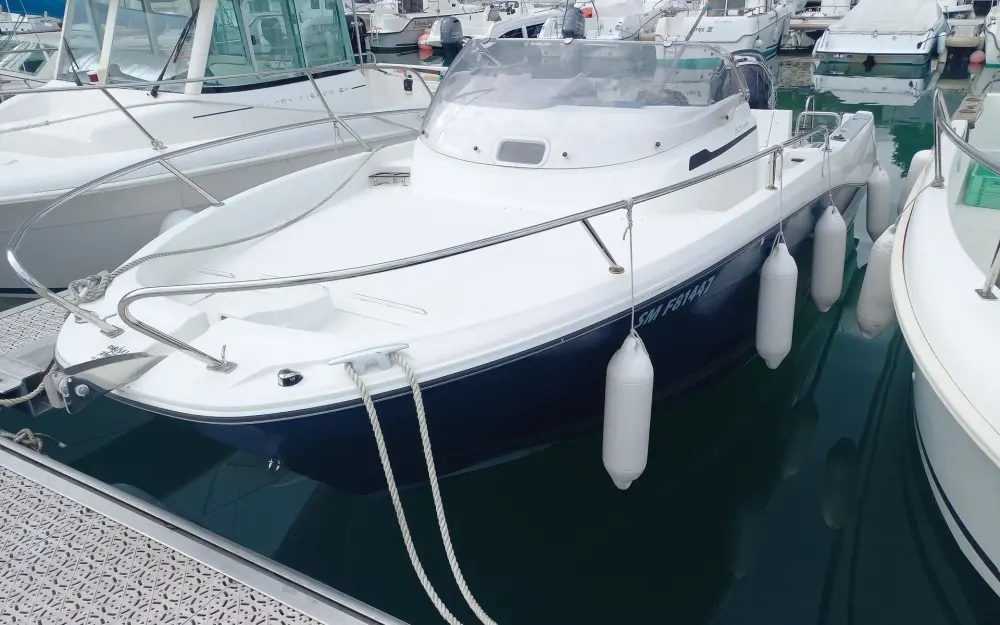 slider 1 Jeanneau Cap Camarat 6.5 WA Serie 3