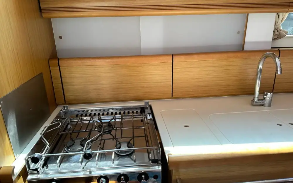 slider 16 Jeanneau Sun Odyssey 49 i
