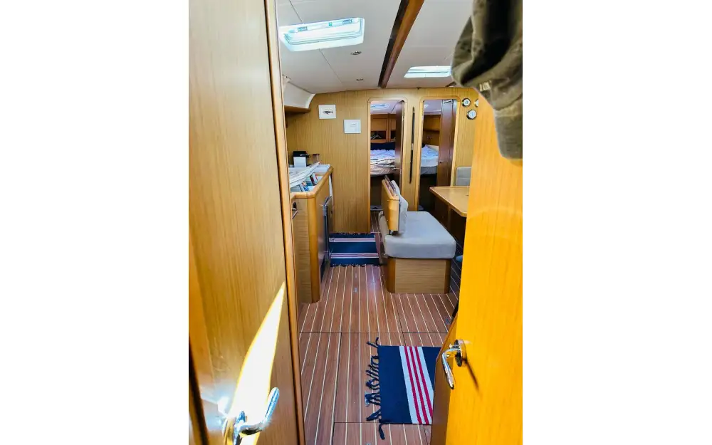 slider 17 Jeanneau Sun Odyssey 49 i
