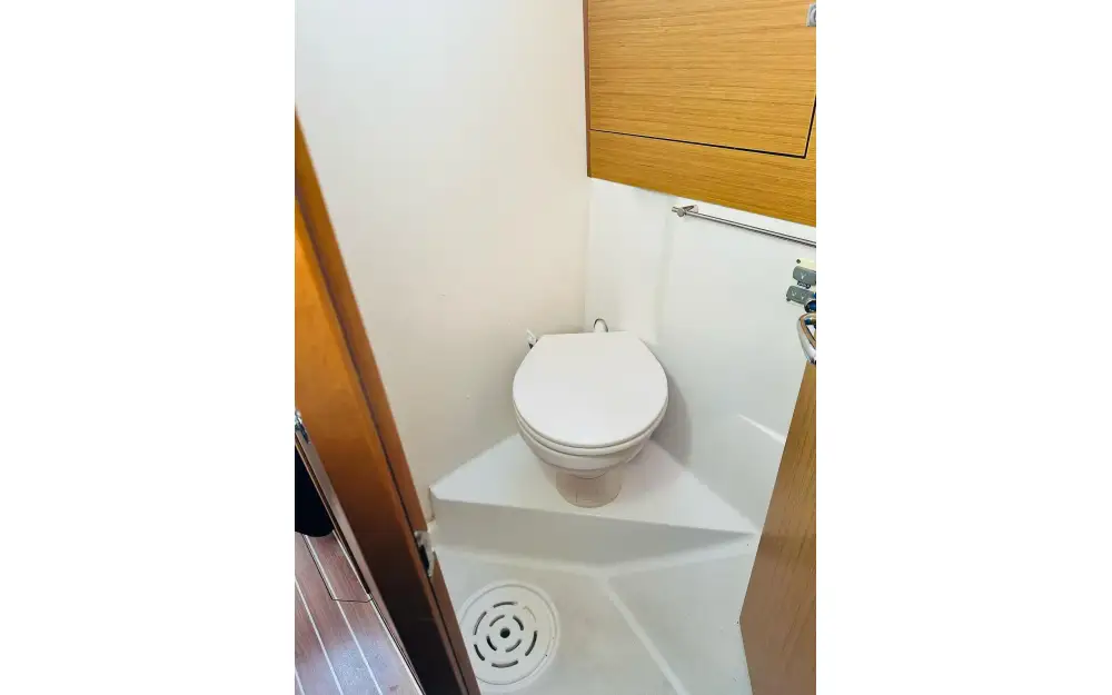 slider 20 Jeanneau Sun Odyssey 49 i