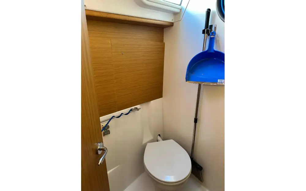 slider 21 Jeanneau Sun Odyssey 49 i