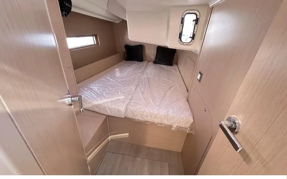 slider 14 Beneteau Oceanis 40.1 - null
