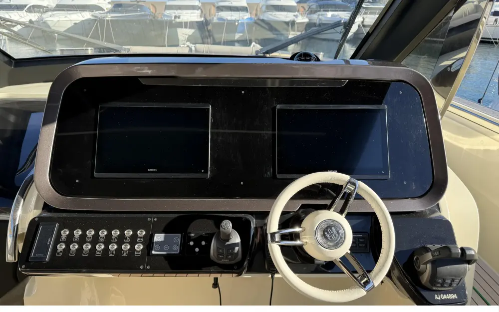 slider 9 Invictus  460 TT