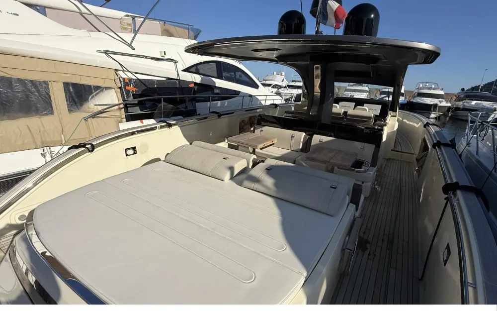 slider 2 Invictus  460 TT