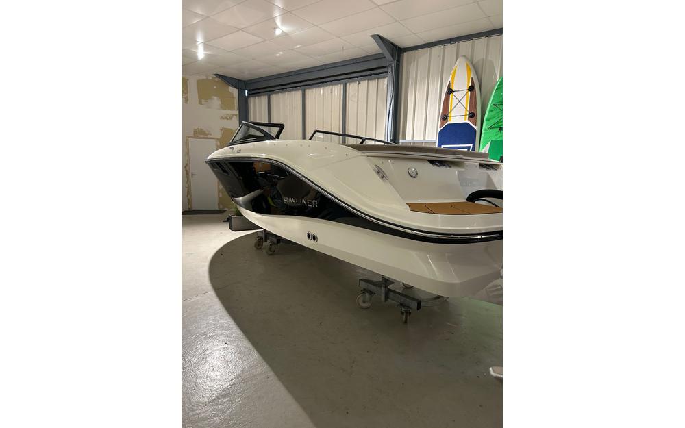 slider 4 Bayliner V20