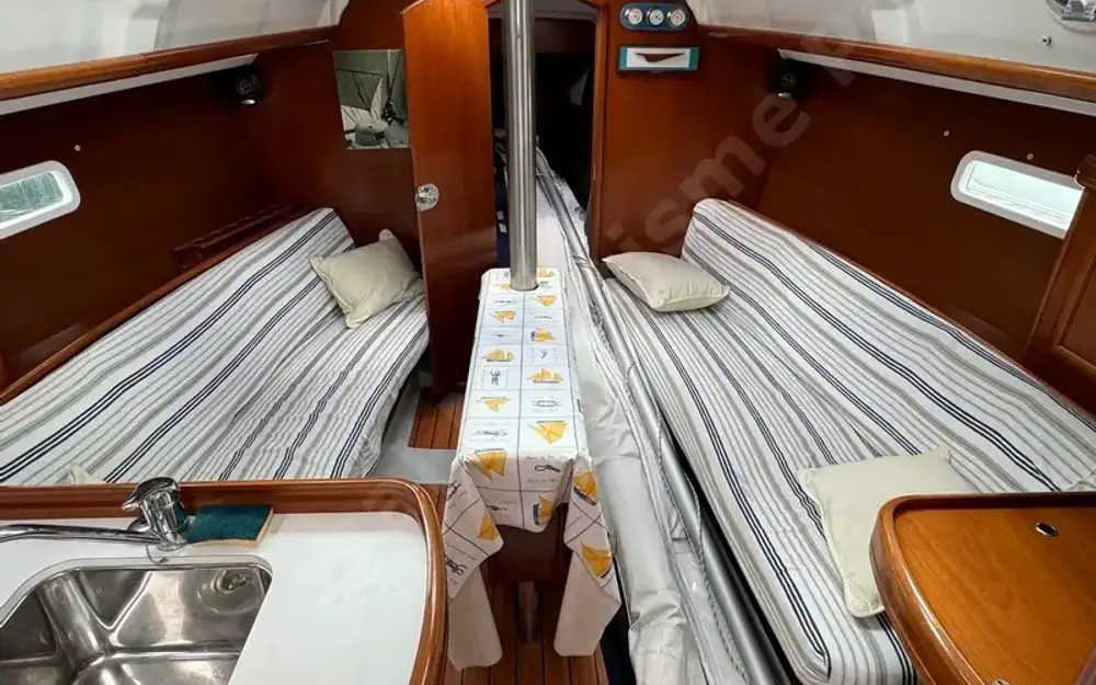 slider 11 Beneteau Oceanis 323 Clipper
