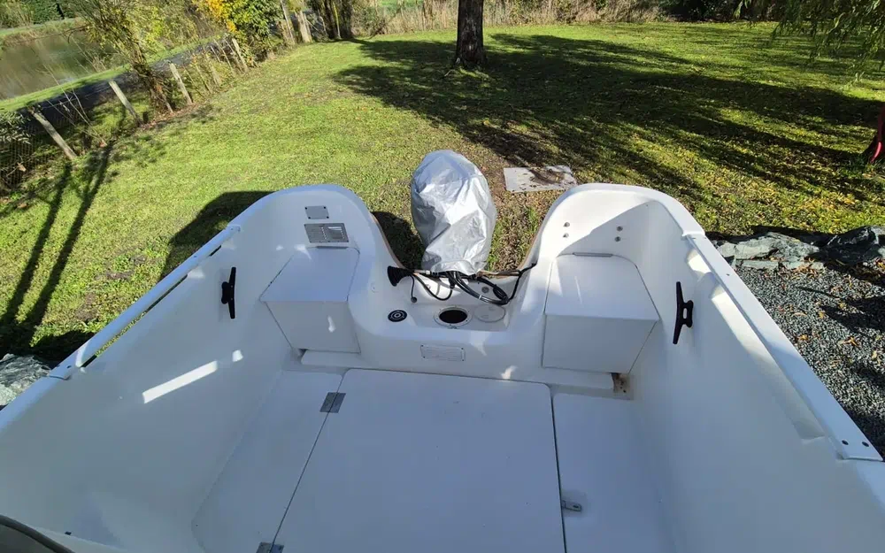slider 10 Beneteau Antares 500 Calanque