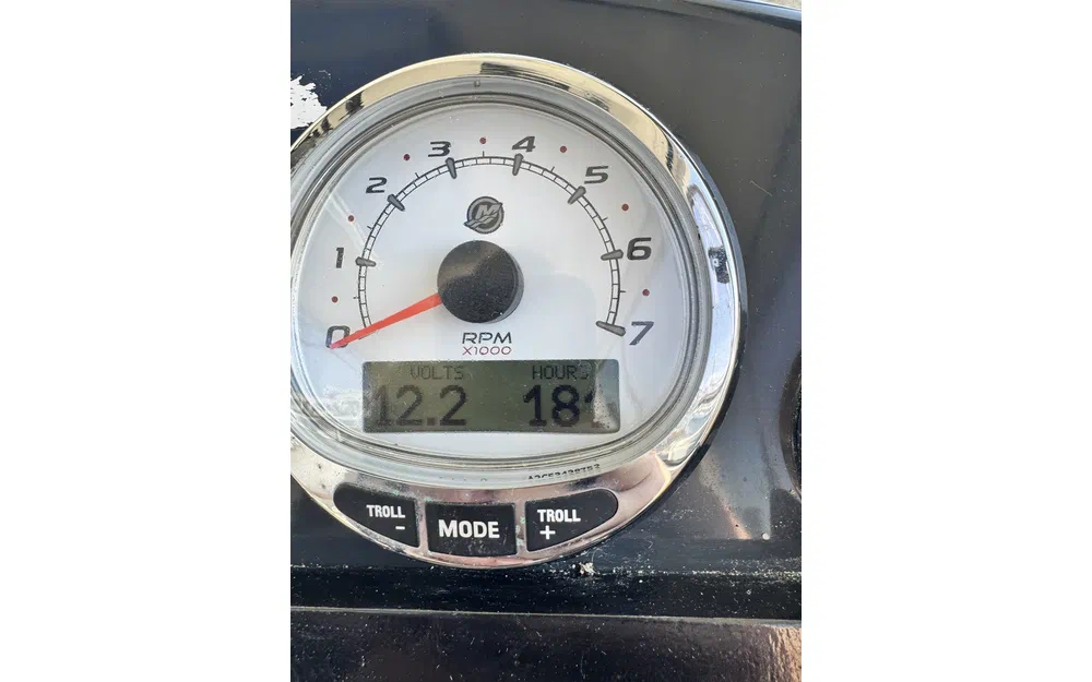 slider 11 Quicksilver 675