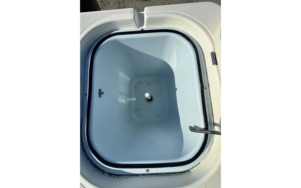 slider 19 Quicksilver 675