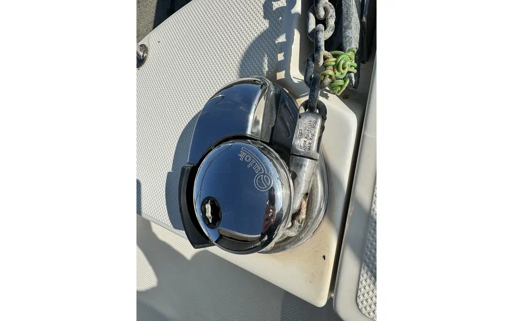 slider 22 Quicksilver 675