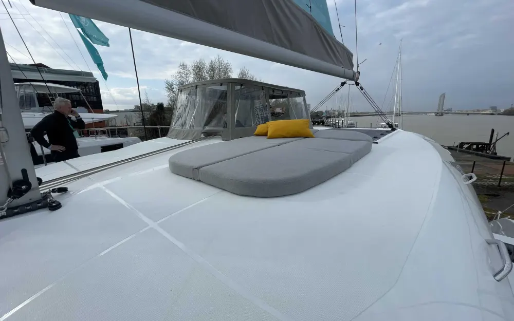 slider 13 Lagoon  38