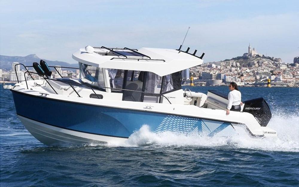 slider 0 Quicksilver Activ 805 Pilothouse