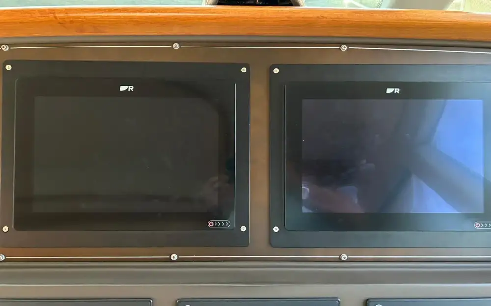 slider 19 Mochi Dolphin 64