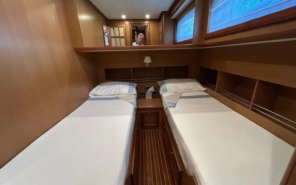 slider 34 Mochi Dolphin 64