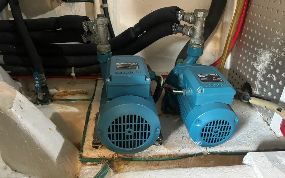 slider 42 Hampton Alaska 17