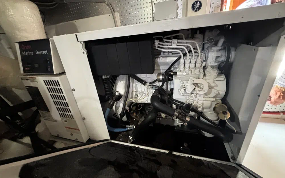 slider 44 Hampton Alaska 17