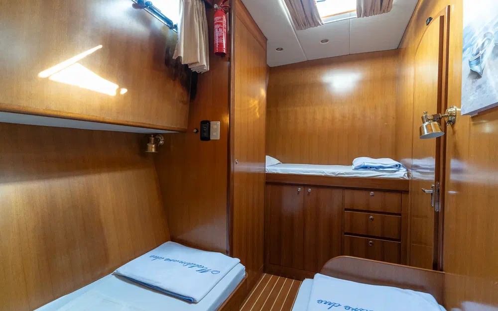 slider 33 Hampton Alaska 17