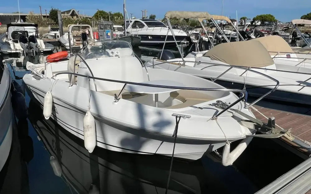 slider 0 Beneteau Flyer 650 Open - null