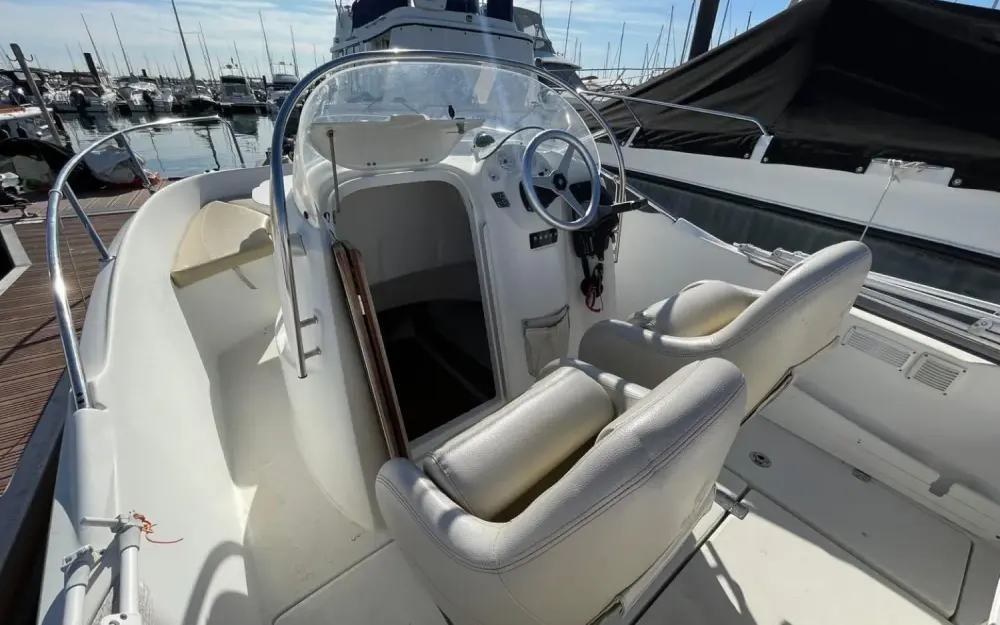 slider 7 Beneteau Flyer 650 Open - null