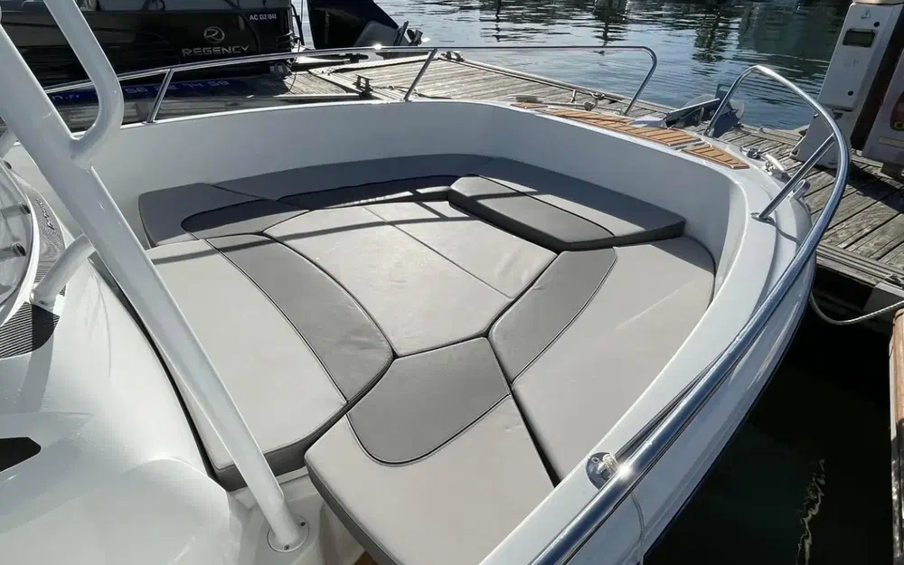 slider 3 Jeanneau Cap Camarat 6.5 CC